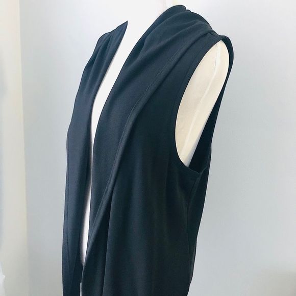 VICTORIA SPORT VS Vest XS Workout Black - Picture 8 of 11